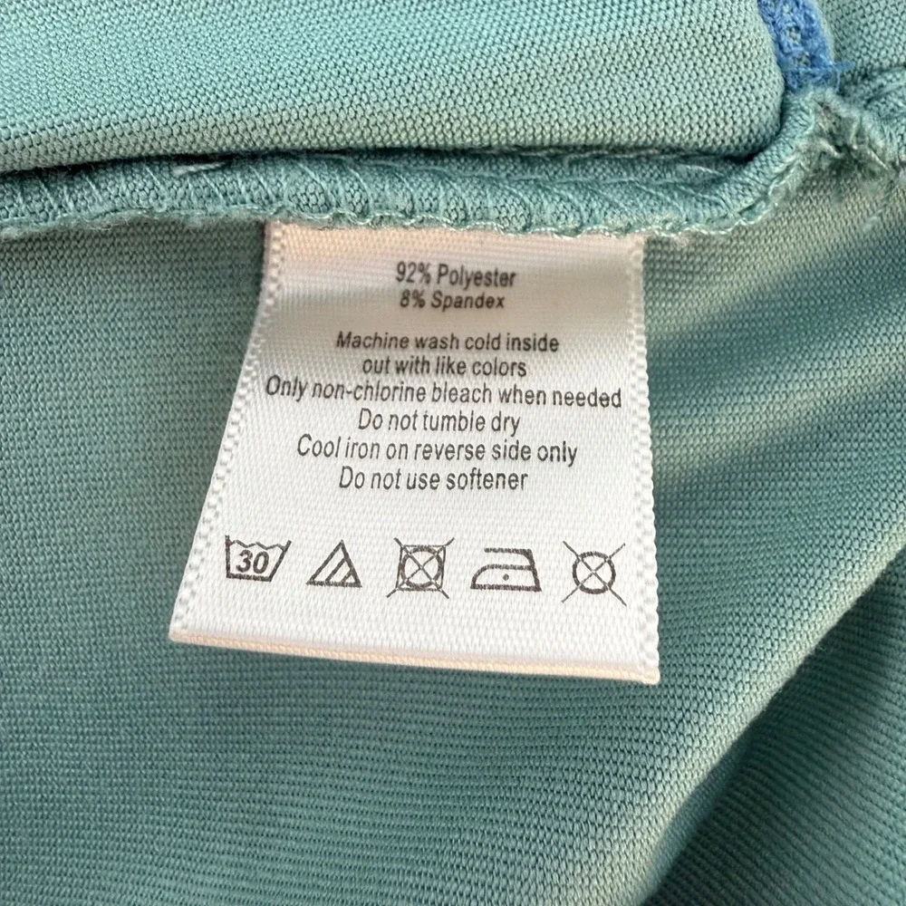 Alo Yoga CoolFit Womens XXL Teal Green V-Neck Sleeveless Tank Top Side Pocket